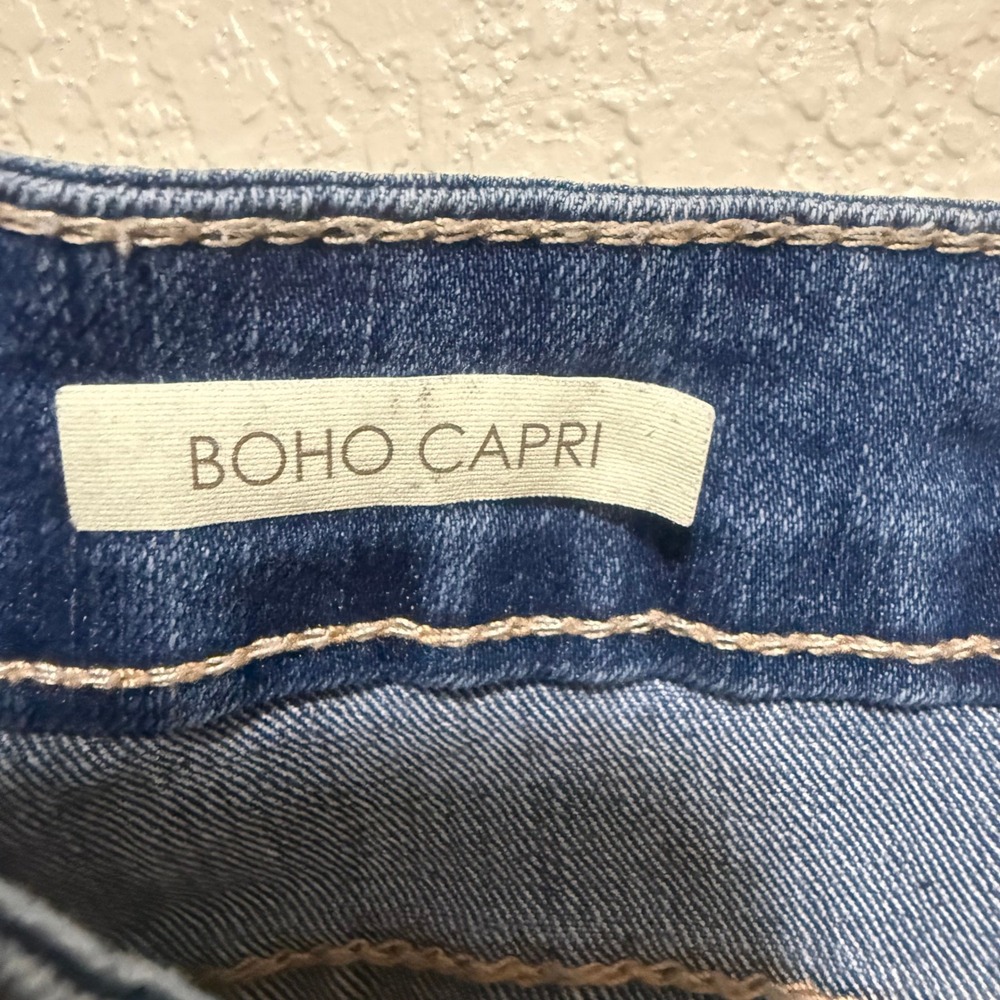 Vintage America Blues Boho Capri Jeans Embroidered Tassel Hem Blue Size 12/31 - Picture 4 of 16